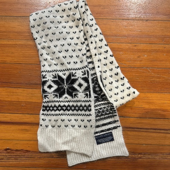Polo Ralph Lauren Winter Snowflake Scarf Wool White and Black - Picture 1 of 2